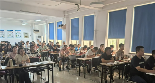 dadac63af568bc8f3549b36553b2e20.jpg