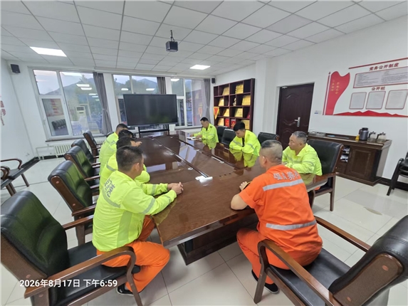 b4ef880b8c4b340e61b3ac0964afca15.jpg